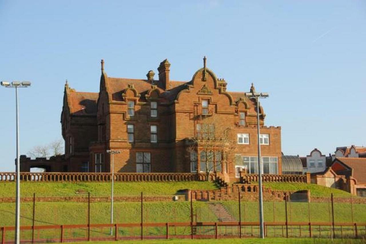 Adamton Country House Hotel Prestwick Eksteriør billede
